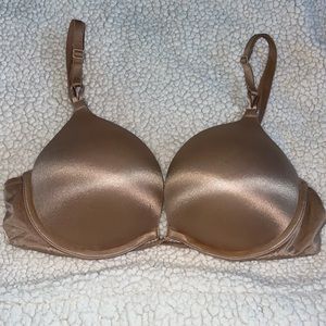 Victoria’s Secret Bombshell Nude Bra 
Women’s 34B 
Adds 2 Cup Sizes